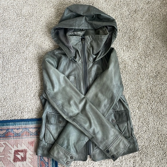 Bernardo leather jacket - Picture 1 of 6